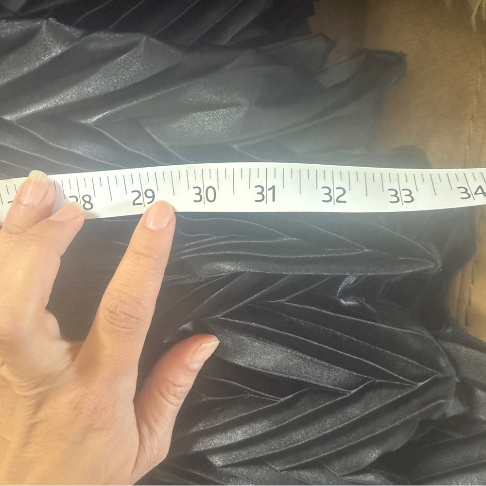 Cachet Black A-Line Skirt - Picture 7 of 7